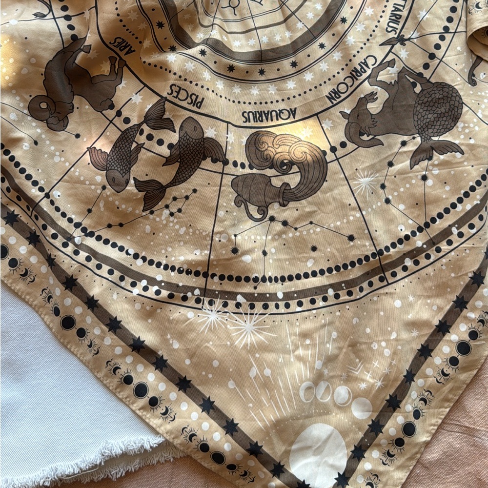 Vintage Zodiac Astrology Print Silk Scarf – Constellation Bandana festival 👌🏻